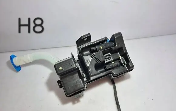 Volkswagen Sharan Windshield washer fluid reservoir/tank 5N0955453H 5N0955453 3B7955681