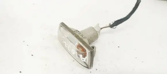 Opel Astra H Front fender indicator light 