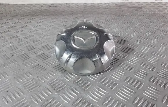 Mazda Tribute Wheel nut cap/cover YL841A096BB ECO137190 5845973