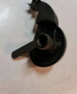 Audi 80 90 B3 Coolant heater control valve 811819809