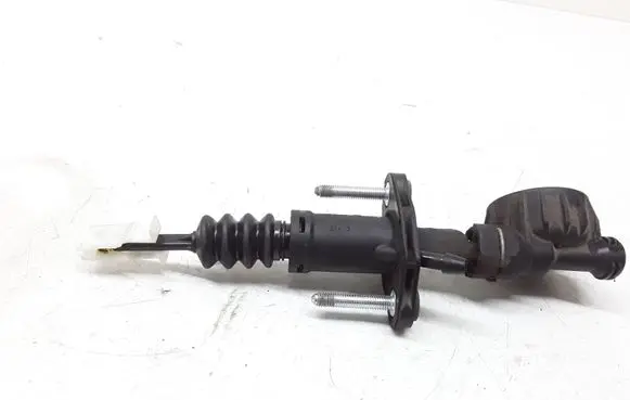 Opel Signum Clutch master cylinder 24412670