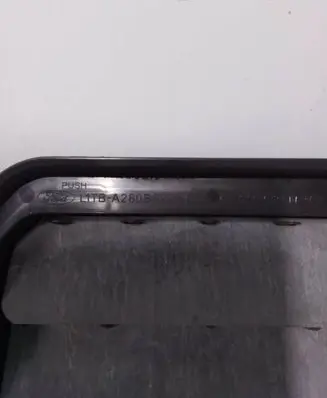 Ford Bronco Quarter panel pressure vent L1TBA280B62AC