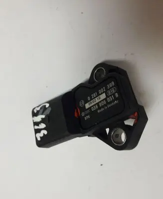 Audi A4 S4 B6 8E 8H Air pressure sensor 0281002399 038906051B