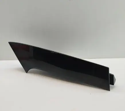 Nissan X-Trail T32 Rear/tail light trim molding 960324CE0A