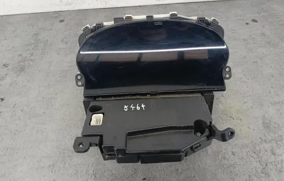 Toyota Yaris Speedometer (instrument cluster) 216558653
