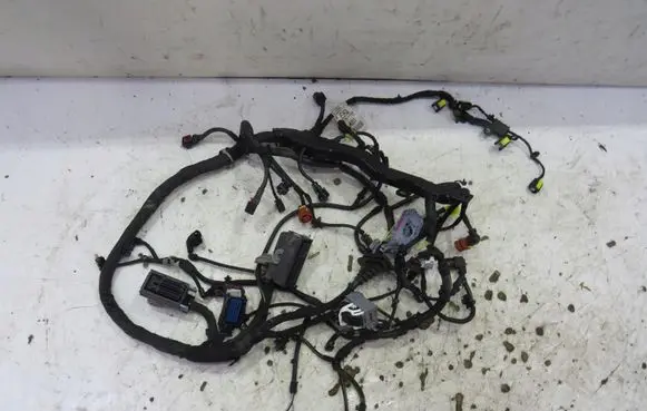 Opel Astra K Engine installation wiring loom 39047653