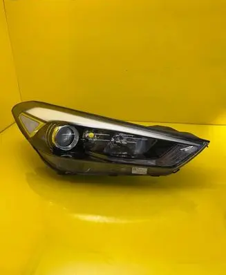Hyundai Tucson TL Headlight/headlamp 92102D7100