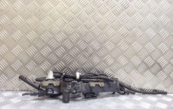 Volkswagen Golf IV Turbo solenoid valve 1J0906627 1J0906483C