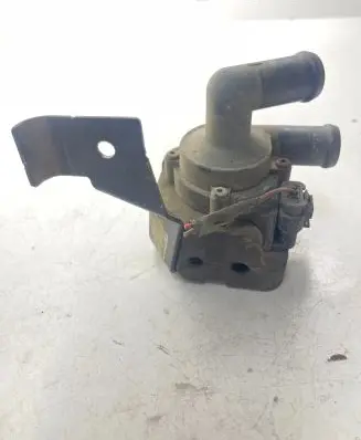 BMW 5 F10 F11 Electric auxiliary coolant/water pump 17669711 9239313 704077140