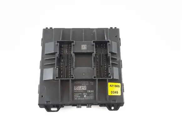 Volkswagen Amarok Comfort/convenience module 7E0937089A 7E0937089