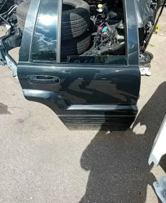 Jeep Grand Cherokee (WJ) Rear door