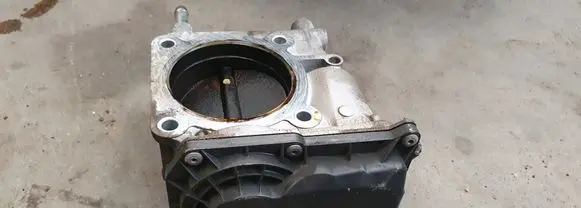 Subaru Tribeca Throttle valve 16112AA160