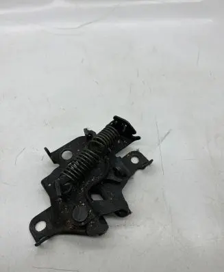 Ford Mustang VI Engine bonnet/hood lock/catch