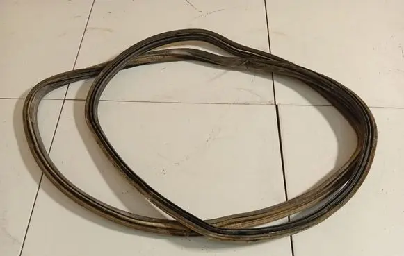 Seat Alhambra (Mk1) Trunk rubber seal (body) 