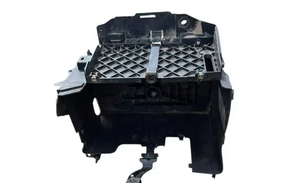 Opel Vivaro Battery box tray T06009A180