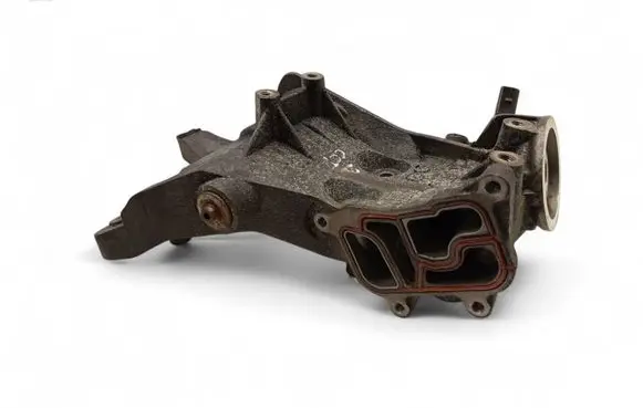 Audi Q3 8U Oil filter mounting bracket 06J903143AG