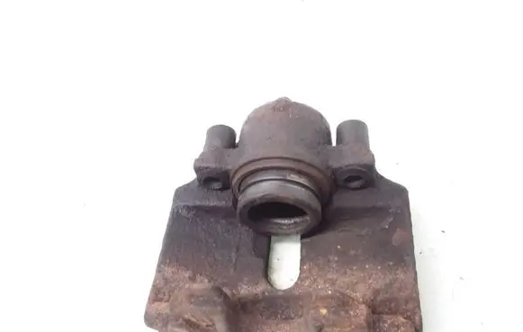 Volkswagen Touran I Front brake caliper