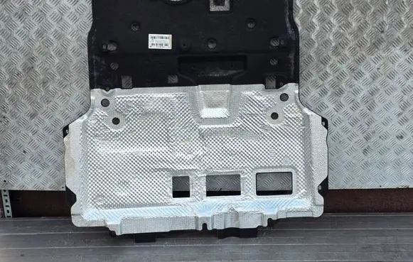 Opel Mokka B Engine splash shield/under tray 9866186980