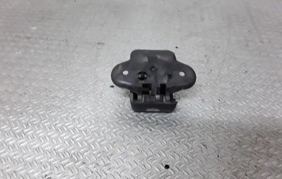Chrysler 300 - 300C Engine bonnet (hood) release handle