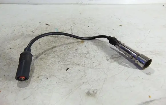 Volkswagen Golf III Ignition plug leads 036035255