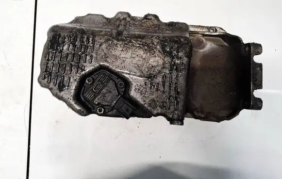 Volkswagen Touran I Oil sump 03C103603J