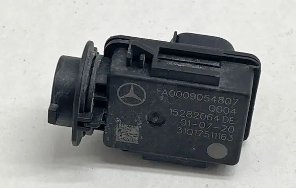 Mercedes-Benz A W177 Air quality sensor A0009054807