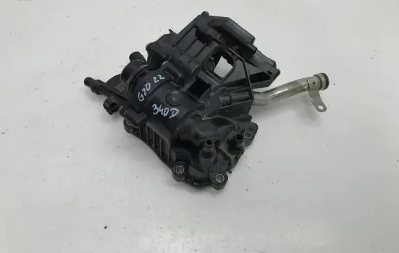 Thermostat/thermostat housing