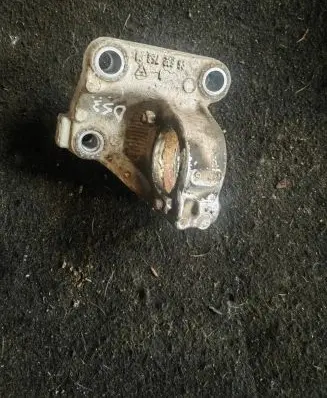 Citroen DS3 Driveshaft support bearing bracket 9680276880