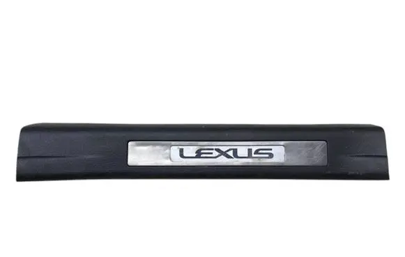 Lexus RX 330 - 350 - 400H Rear sill trim cover 6793048020 6793048010 6791748030