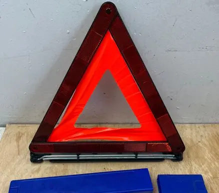BMW 5 E60 E61 Emergency warning sign 27R03566