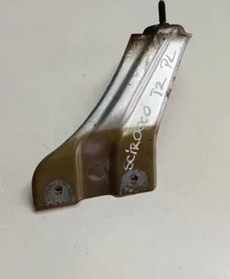 Volkswagen Scirocco Fender mounting bracket 1K8821135T2 1K8821135