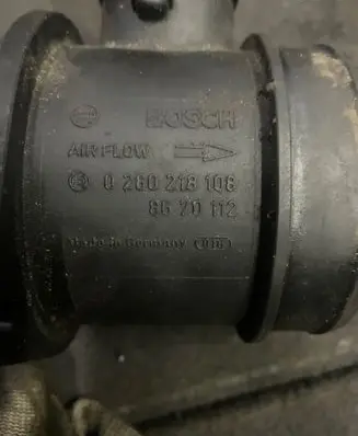 Volvo S60 Mass air flow meter 0280218108