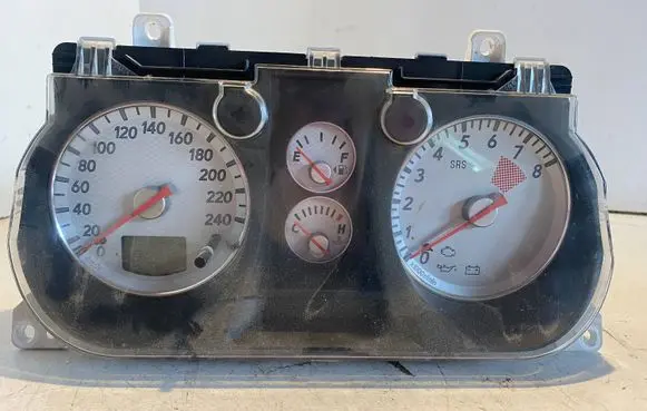 Mitsubishi Outlander Speedometer (instrument cluster) 769204170