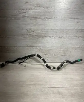 Air conditioning (A/C) pipe/hose