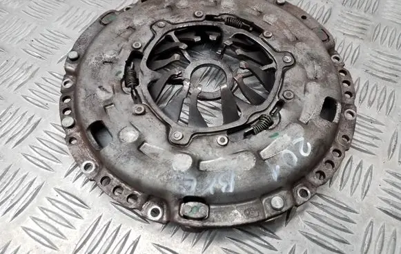 Skoda Superb B6 (3T) Pressure plate 123042610