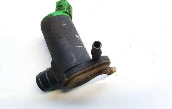 Volkswagen Transporter - Caravelle T4 Windscreen/windshield washer pump 90095