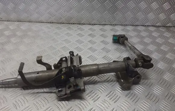 Hyundai Coupe Steering wheel axle