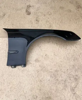 Mercedes-Benz E W211 Fender 