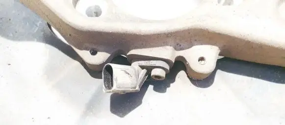 Audi A6 S6 C6 4F ABS brake wheel speed sensor 4e0927804d