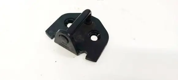 Volvo C30 Front door lock loop/hook striker 30699650