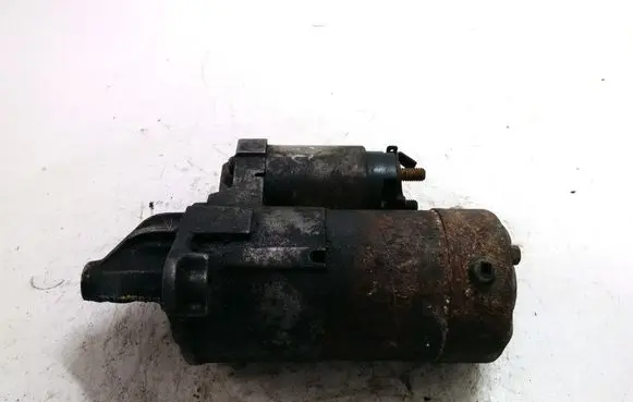 Mitsubishi Pajero Starter motor M1T72583