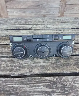Volkswagen Touran I Climate control unit 74641421