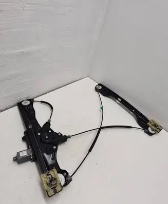 Opel Adam Front door electric window regulator 13350350