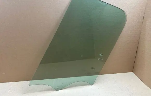 Renault Master III Front door window glass four-door 