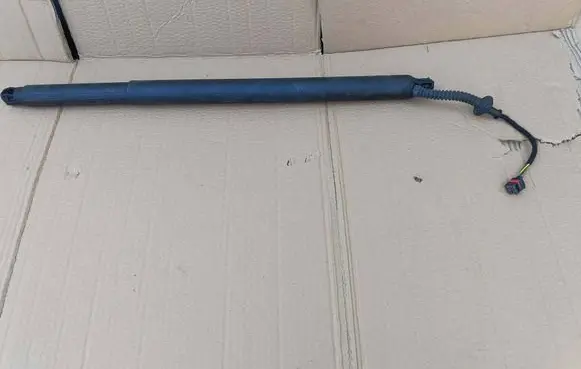 KIA Ceed Tailgate strut 81831J7210 0162C16818