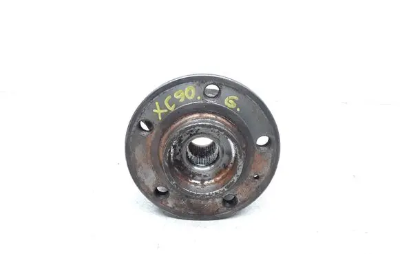 Volvo XC90 Rear wheel hub 