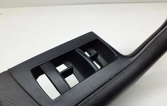 Audi A6 S6 C6 4F Front door card panel trim 4F1867105A 4F2867105A