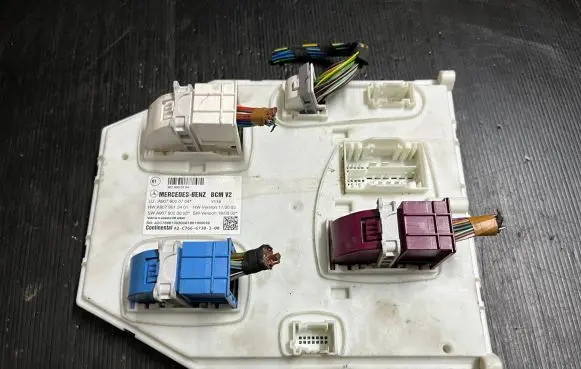 Mercedes-Benz Sprinter W906 BSM Control unit A9079000704 A9079020603 A9079013401