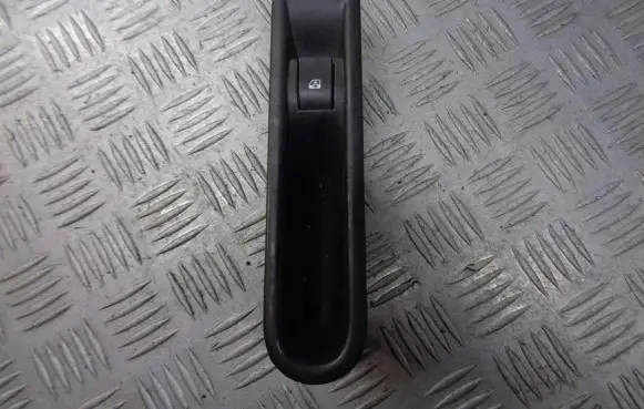 Renault Espace IV Quarter vent window switch 