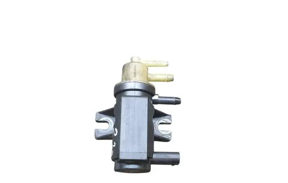 Mercedes-Benz Sprinter W906 Turbo solenoid valve A0091533128 70078208 17T038